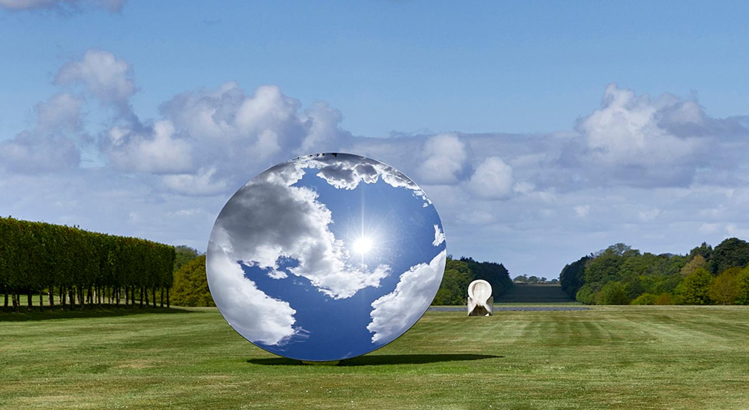L'artiste anglo-indien Anish Kapoor au Houghton Hall