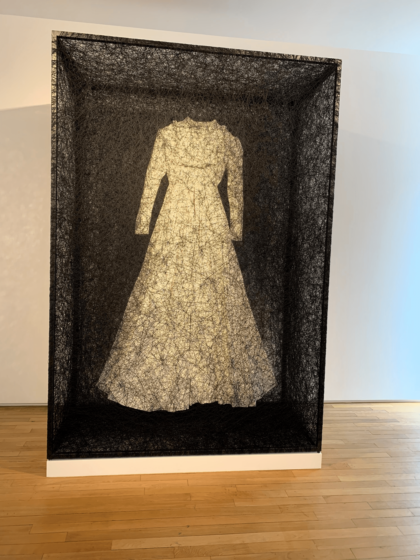 Japanese artist Chiharu Shiota at Templon Gallery Paris