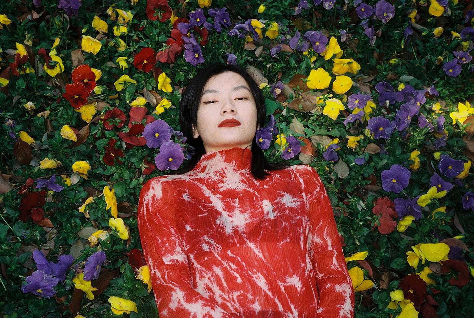 PARIS. La photographe chinoise Luo Yang. A2Z Art Gallery