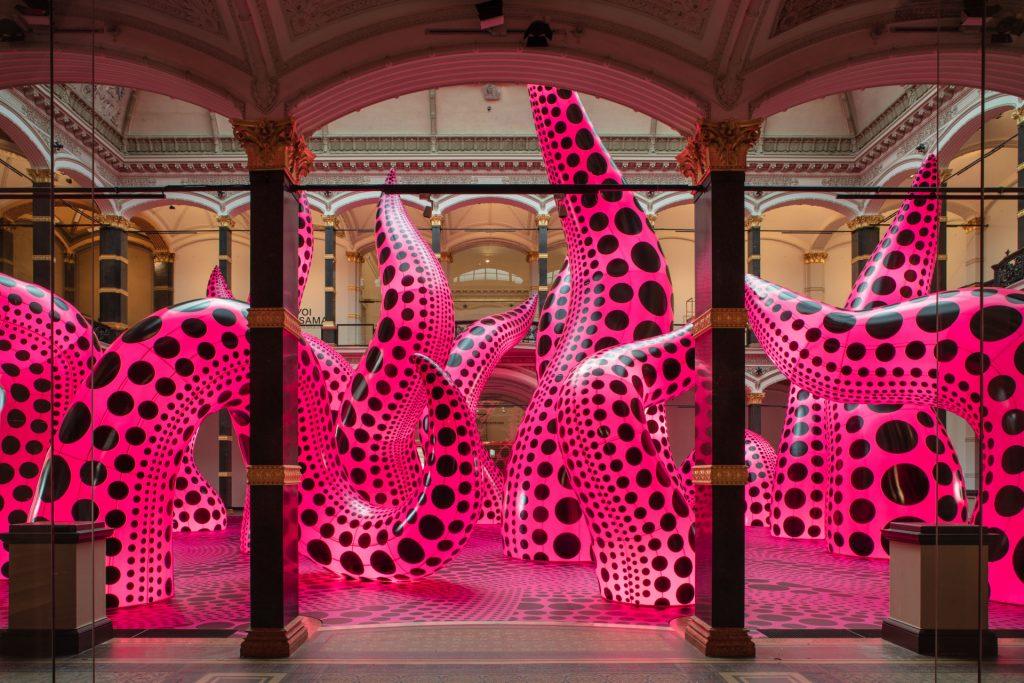 L'artiste japonaise Yayoi Kusama, Gropius Bau