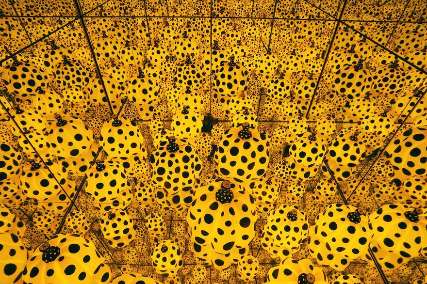 TEL AVIV. L'artiste japonaise Yayoi Kusama. Tel Aviv Museum of Art